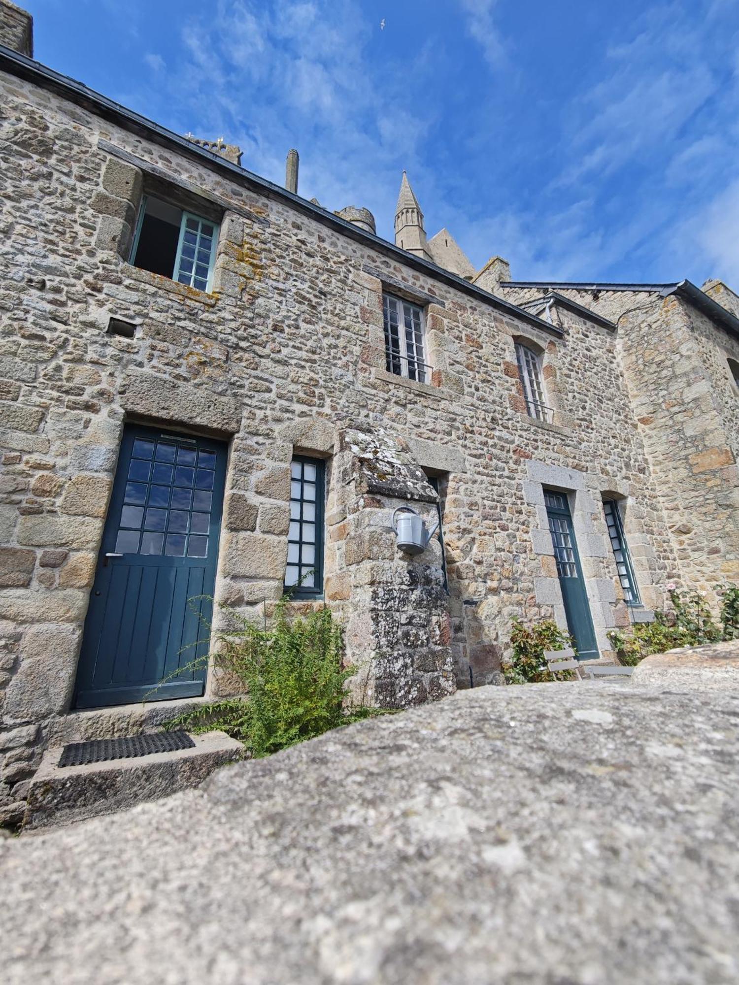 Chez Adele Villa Mont-Saint-Michel Exterior photo