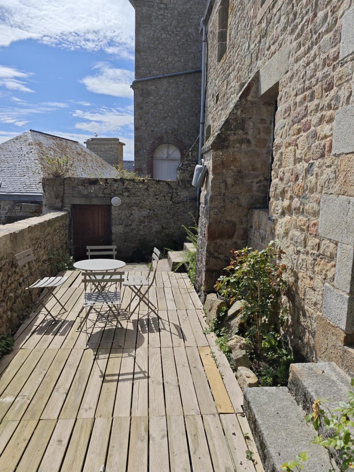 Chez Adele Villa Mont-Saint-Michel Exterior photo