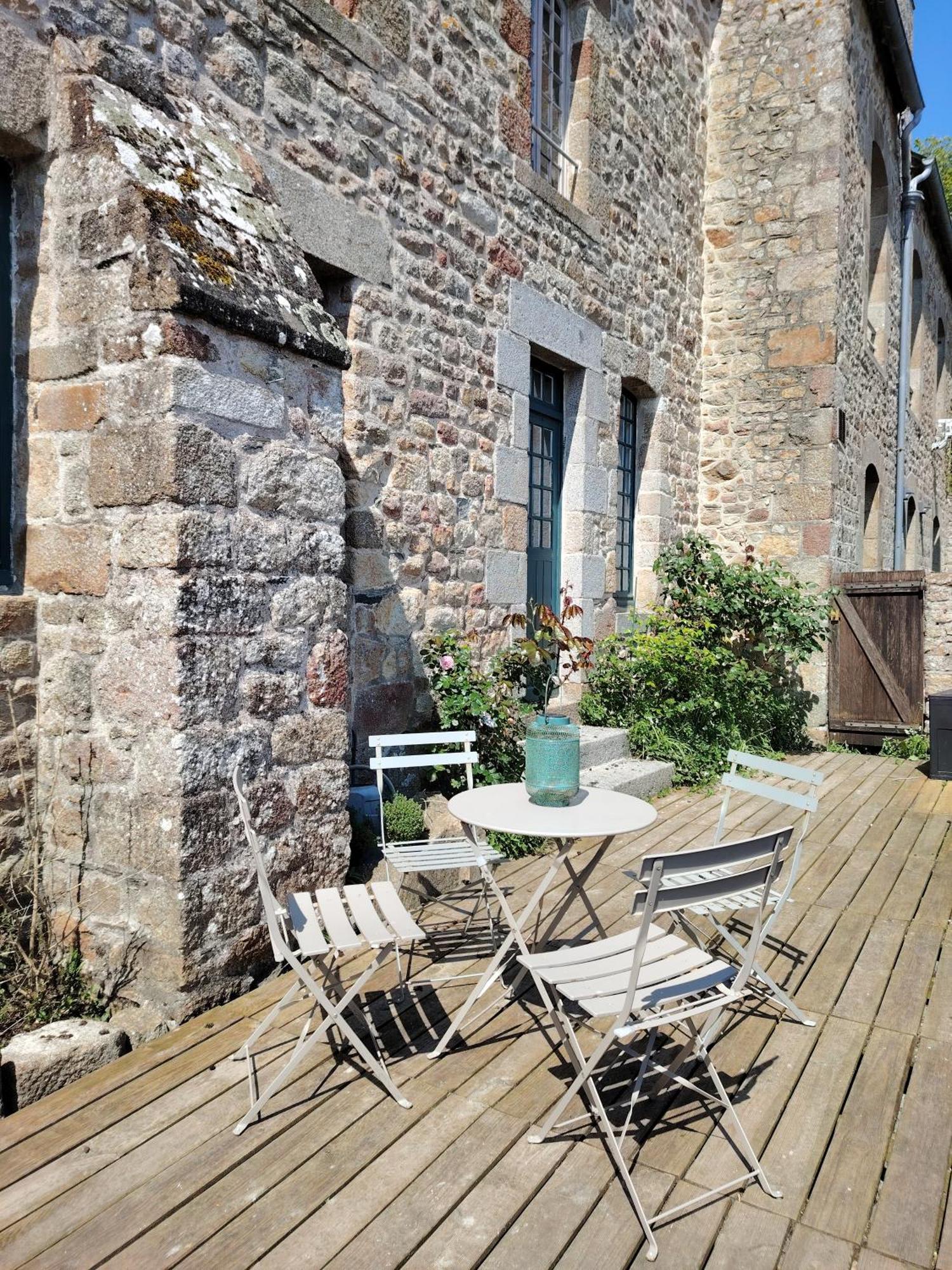 Chez Adele Villa Mont-Saint-Michel Exterior photo
